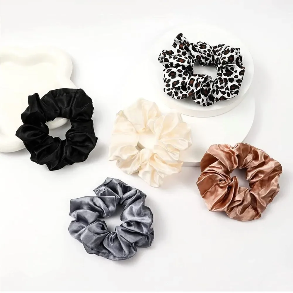 Color plus Leopard Silky Hair Scrunchies